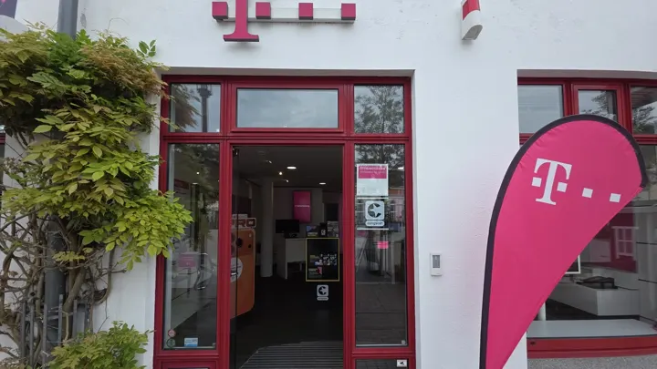 Außenansicht des Shops in Bad Segeberg